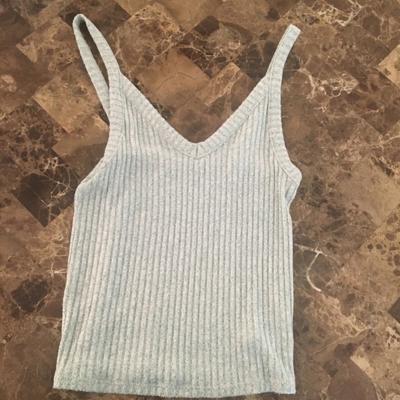 American Eagle Outfitters Tops - Soft, ribbed American Eagle tank!